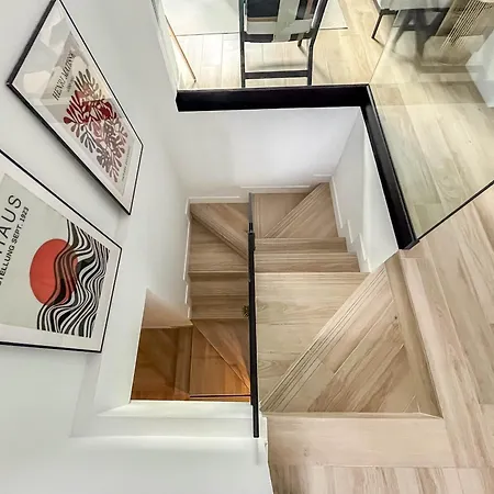 3br Oceanview Luxury Penthouse & Terrace Apartment